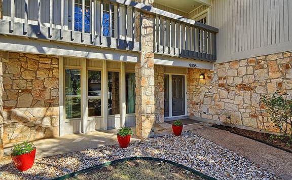 2nd image of 9306 Topridge Dr