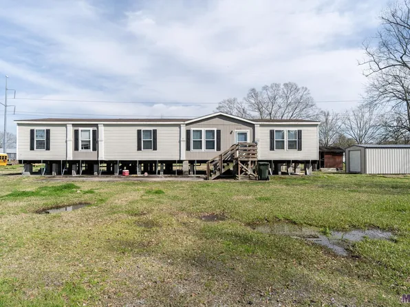 11468 Picou Rd, Saint Amant, LA 70774
