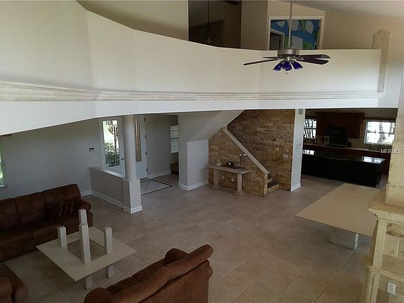5th image of 7300 Cove Ter
