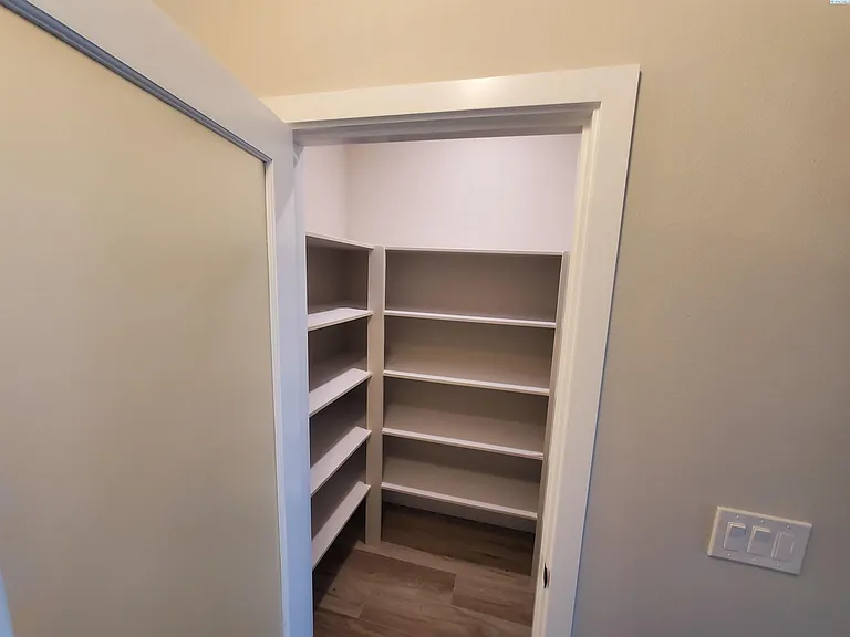 4130 N Clover Rd — Photo 13