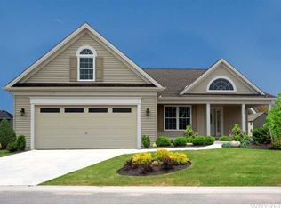 42 Lockhart Rd, West Seneca, NY 14224