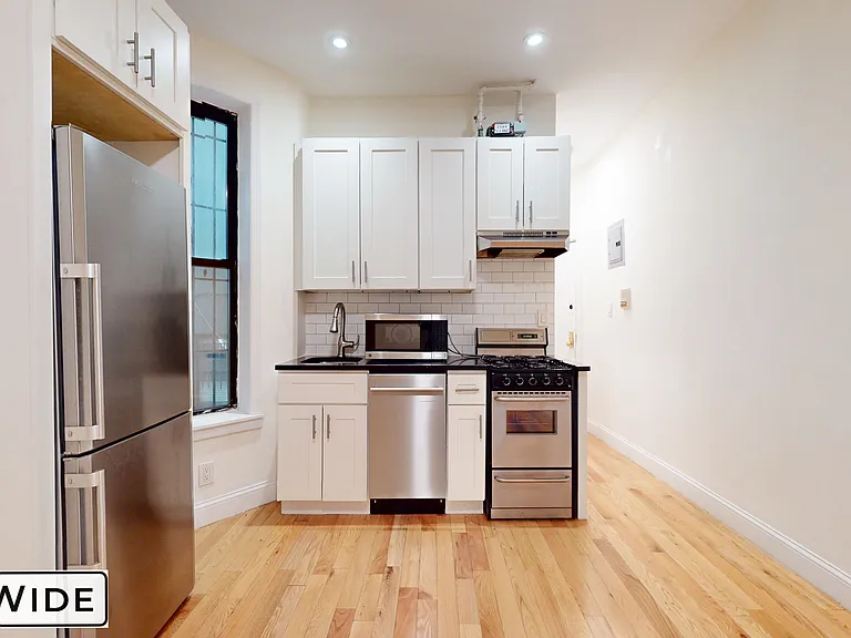 226 E 36th St #1C — Photo 4