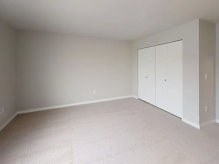 728 Cedar Bluffs Way #40 — Photo 7