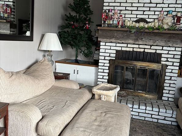 19001 Saint Albans Rd