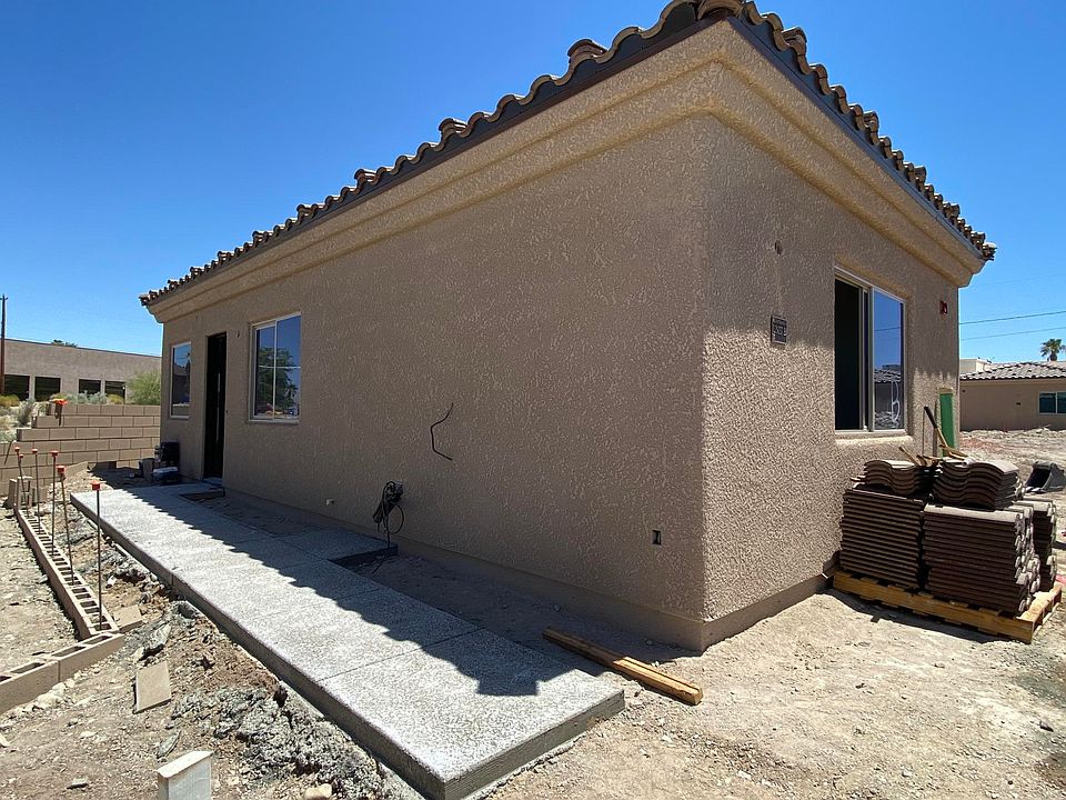 1st image of 490 N Lake Havasu Ave #B