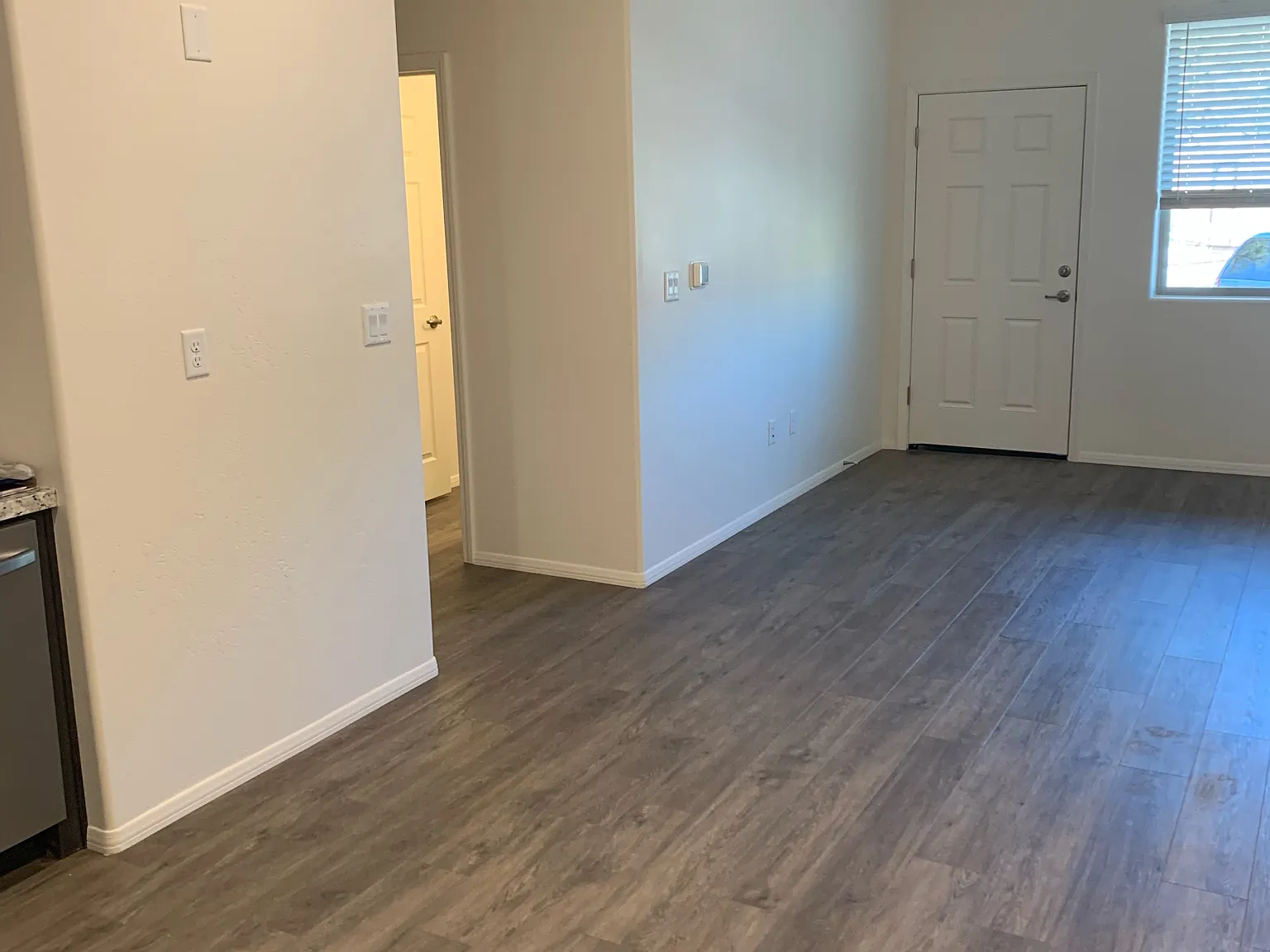 1650 Ponderosa Pkwy — Photo 1