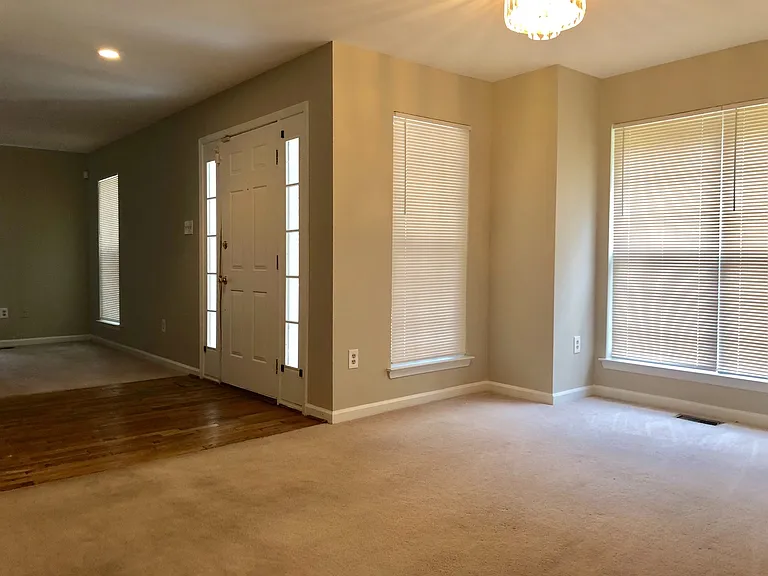 3929 Whispering Meadow Dr — Photo 3