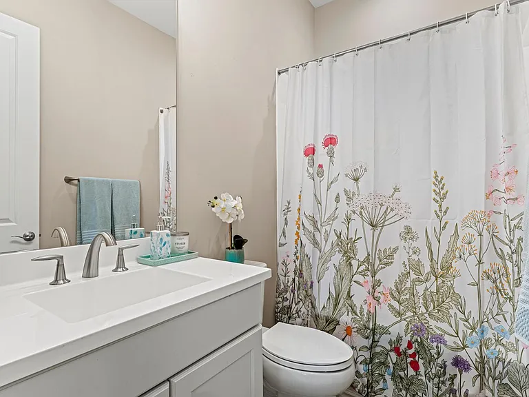 17244 W Vacaville St — Photo 34