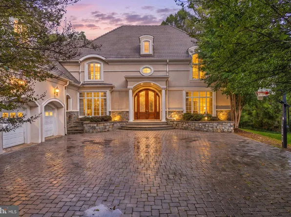 8537 Rapley Preserve Cir, Rockville, MD 20854