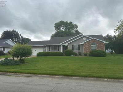 129 Wisteria Dr, Fremont, OH, 43420
