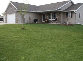 1210 Bens Way, Kaukauna, WI 54130