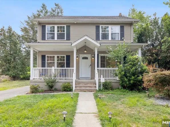 123 5th St, Cresskill, NJ 07626