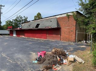 2016 Halls Mill Rd, Mobile, AL 36606