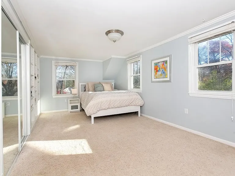 2909 Meadow Ln — Photo 15