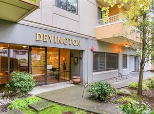 7600 SE 29th ST, Mercer Island, WA 98040