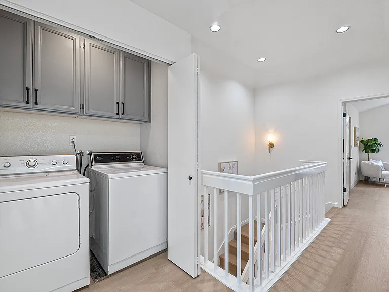 6048 Roma Ter — Photo 29