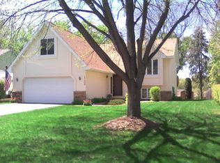 10496 Eagle St NW, Coon Rapids, MN 55433