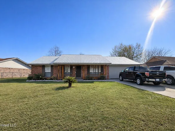 873 Carolee Cir, Biloxi, MS 39532