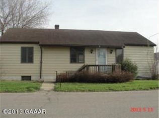 105 S 1st Ave, Melrose, MN 56352
