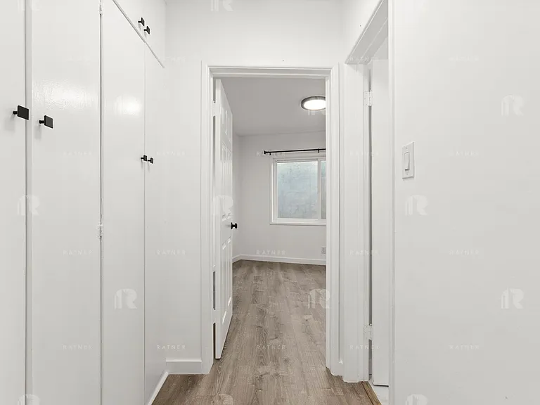 (Sr/Eu/Yo:B) 3280 Provon Lane — Photo 10