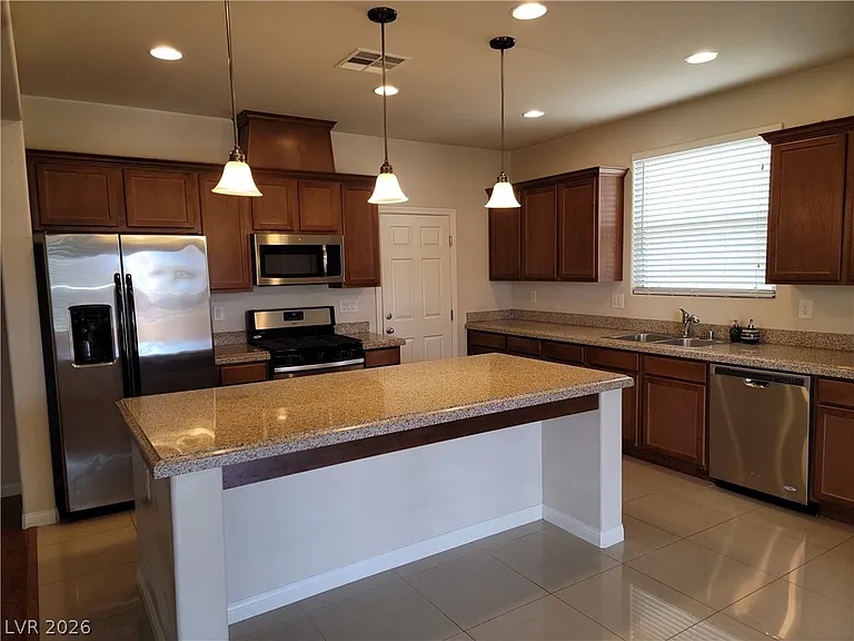 318 Glacier Meadow Rd — Photo 11