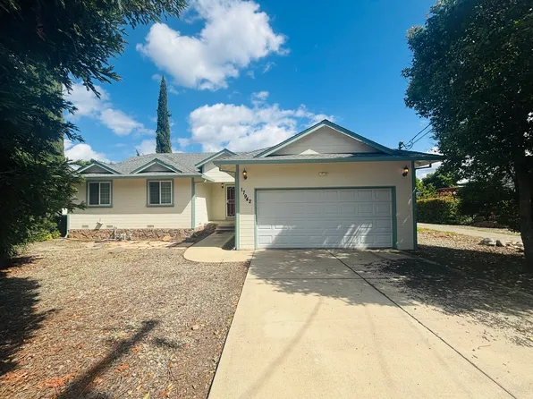 17942 Bunker Rd, Hidden Valley Lake, CA 95467