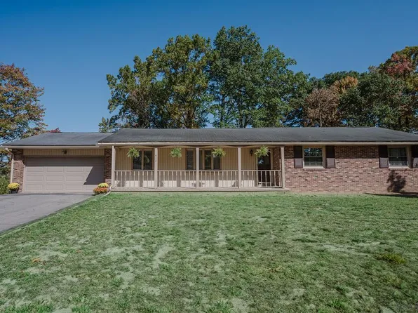 412 Kenneth Ave, Johnstown, PA 15904