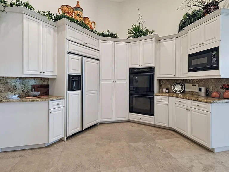 7517 Hawks Landing Dr — Photo 15