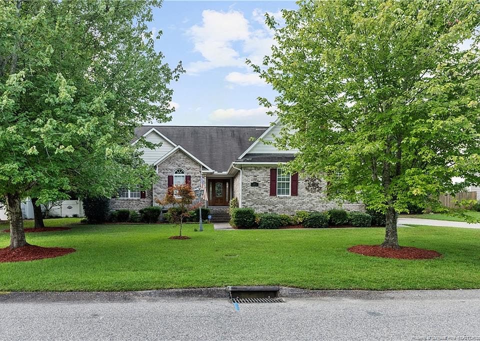 1st image of 145 Louisiana Dr