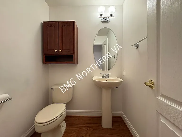 3091 McKinnon Way — Photo 15