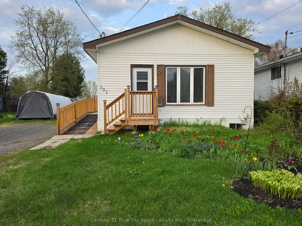 392 Holditch St, West Nipissing, ON P2B 3C7