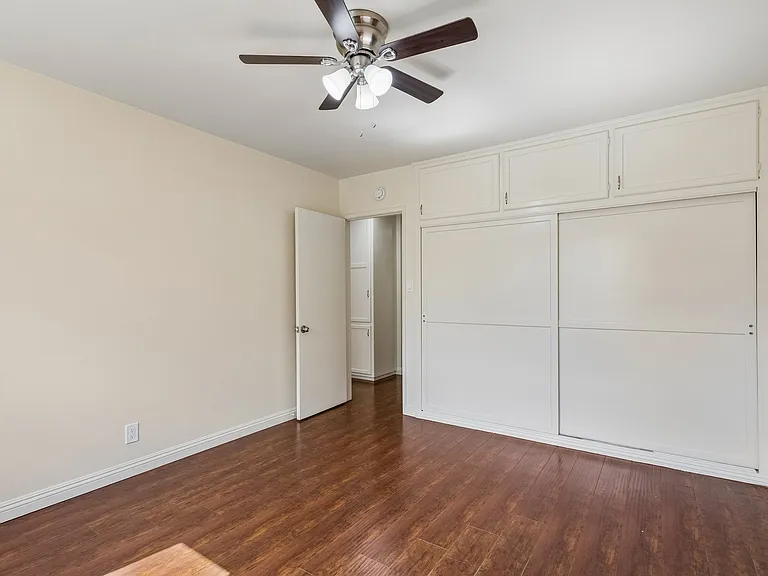 1325 E Wilson Ave #3 — Photo 16