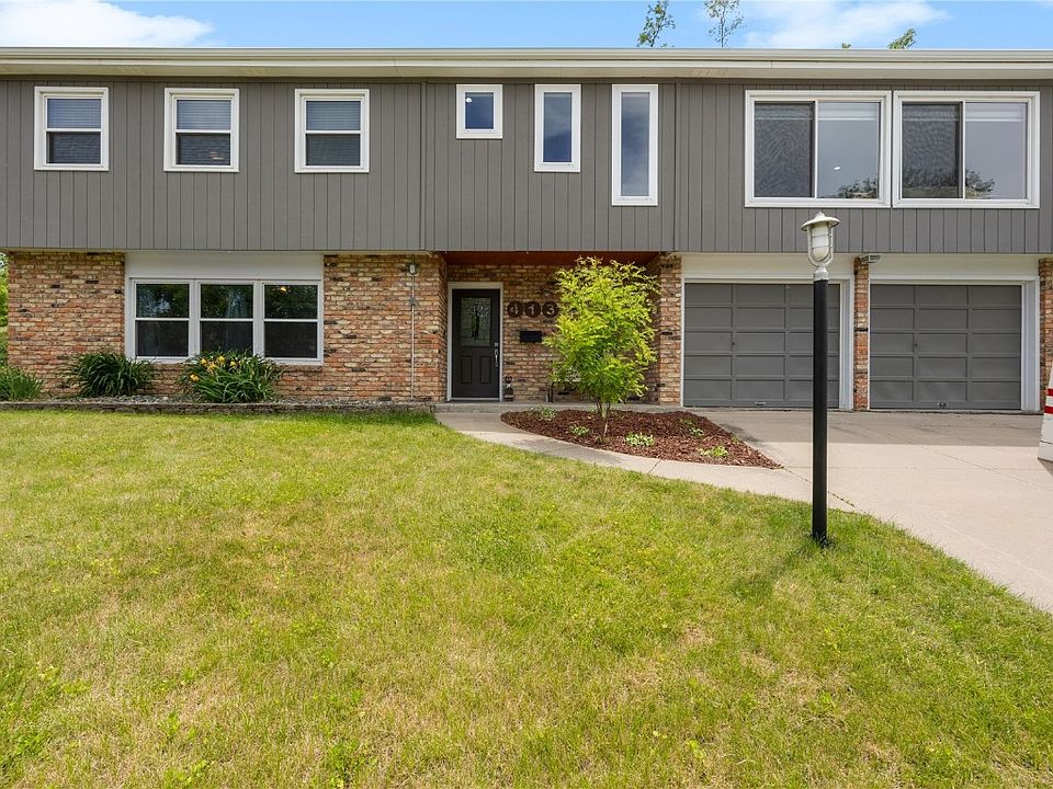 1st image of 413 Parkland Dr SE