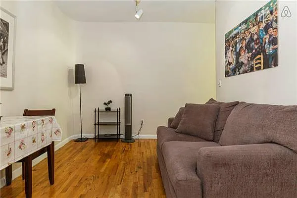 Rented by Charles Coutinho LLC | media 22