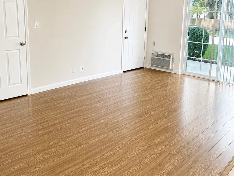 7043 Alabama Ave #204 — Photo 6