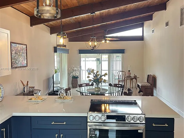 322 Briarwood Cir #1-17 — Photo 11