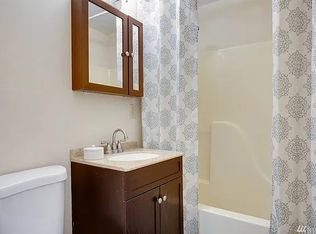 3030 NE 133rd St, Seattle, WA 98125