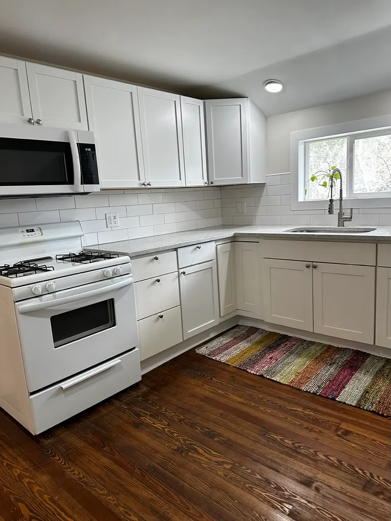 1116 Buffalo St — Photo 4