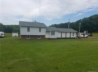 1639 Bloomtown Rd, East Bend, NC 27018