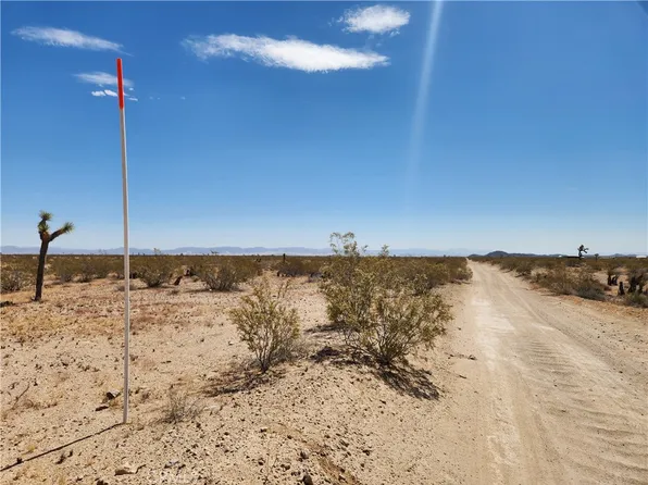 Sonora Rd, Joshua Tree, CA 92252