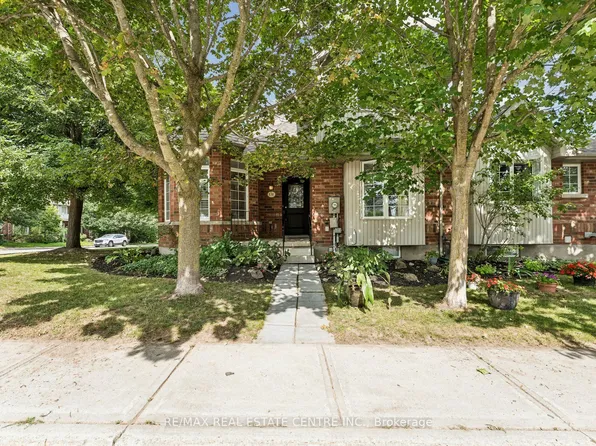 131 Montgomery Blvd, Orangeville, ON L9W 5C1