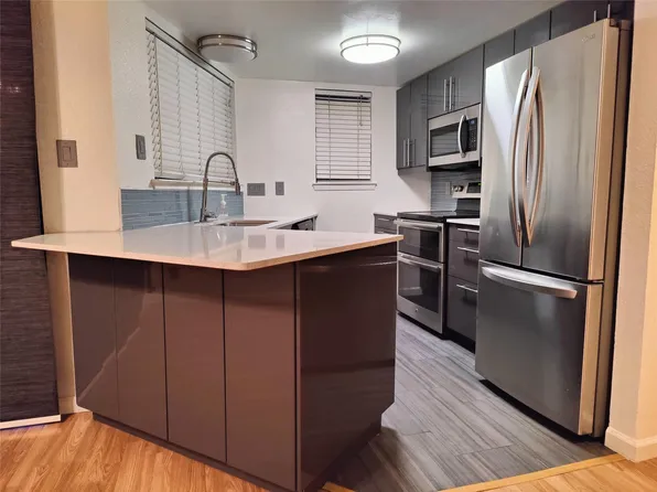 2500 Burleson Rd APT 315, Austin, TX 78741