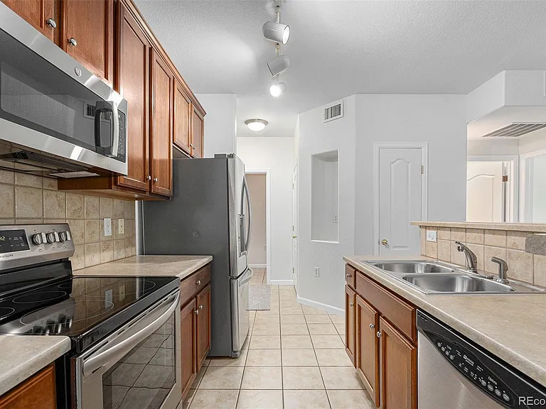 10129 W 55th Dr #103 — Photo 5
