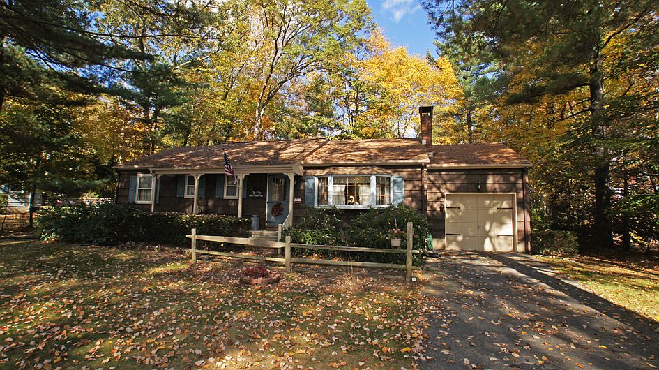 Great location, close to Rt. 23 for easy commuting.