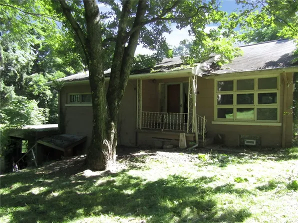 2511 7th St, New Kensington, PA 15068