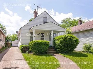 7810 Vineyard Ave, Cleveland, OH
