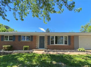 1905 Main Dr, High Ridge, MO 63049