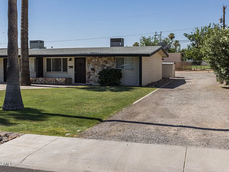 7025 E Wilshire Dr #1 — Photo 3