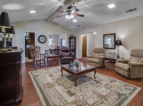 4th image of 1532 Papeete Dr