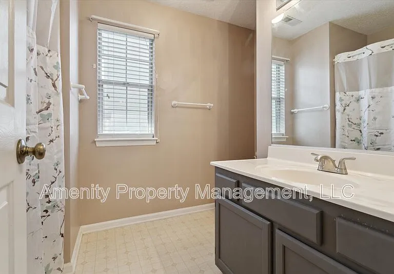 1628 Willow Cv — Photo 17